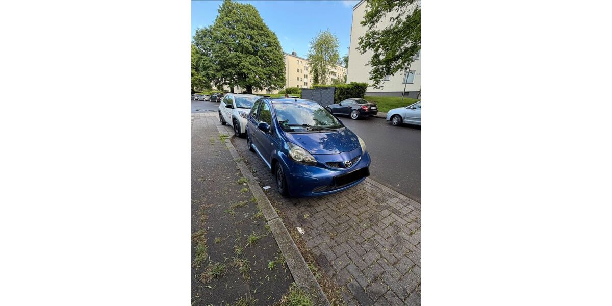 Toyota Aygo (X) 133.600 km 2.450 &euro; Aachen 52074