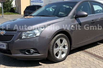 Chevrolet Cruze 160.300 km 6.990 &euro; Zülpich 53909