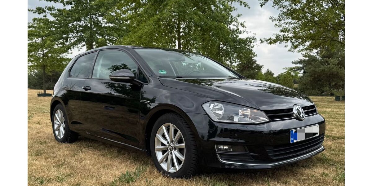VW Golf 137.000 km 7.999 &euro; Jülich 52428