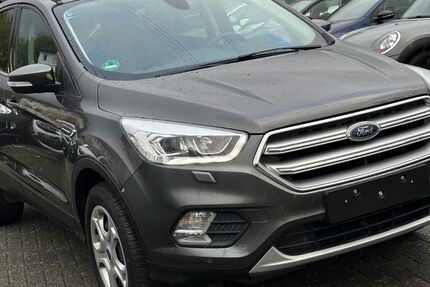 Ford Kuga 96.000 km 11.900 &euro; Aachen 52070
