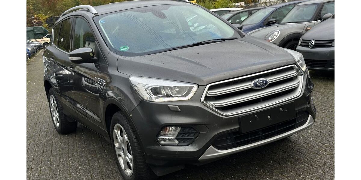 Ford Kuga 96.000 km 11.900 &euro; Aachen 52070