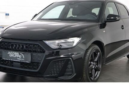 Audi A1 13.792 km 28.430 &euro; Alsdorf 52477
