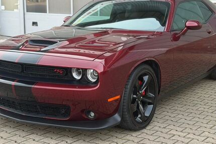 Dodge Challenger 36.000 km 32.500 &euro; Jülich 52428
