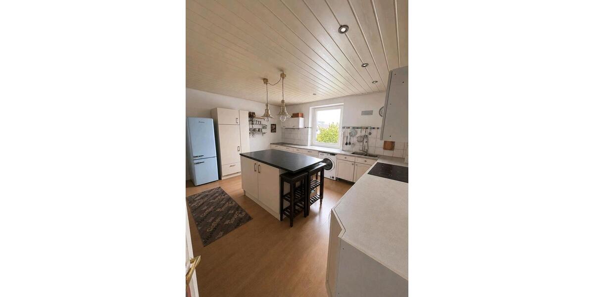 Reihenhaus Düren - 12 Zimmer, 320 m&sup2;, 425.000&euro; | Angebot:26561277
