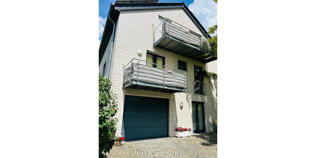 Einfamilienhaus Aachen Aachen-Mitte - 5 Zimmer, 220 m&sup2;, 588.000&euro; | Angebot:25839885