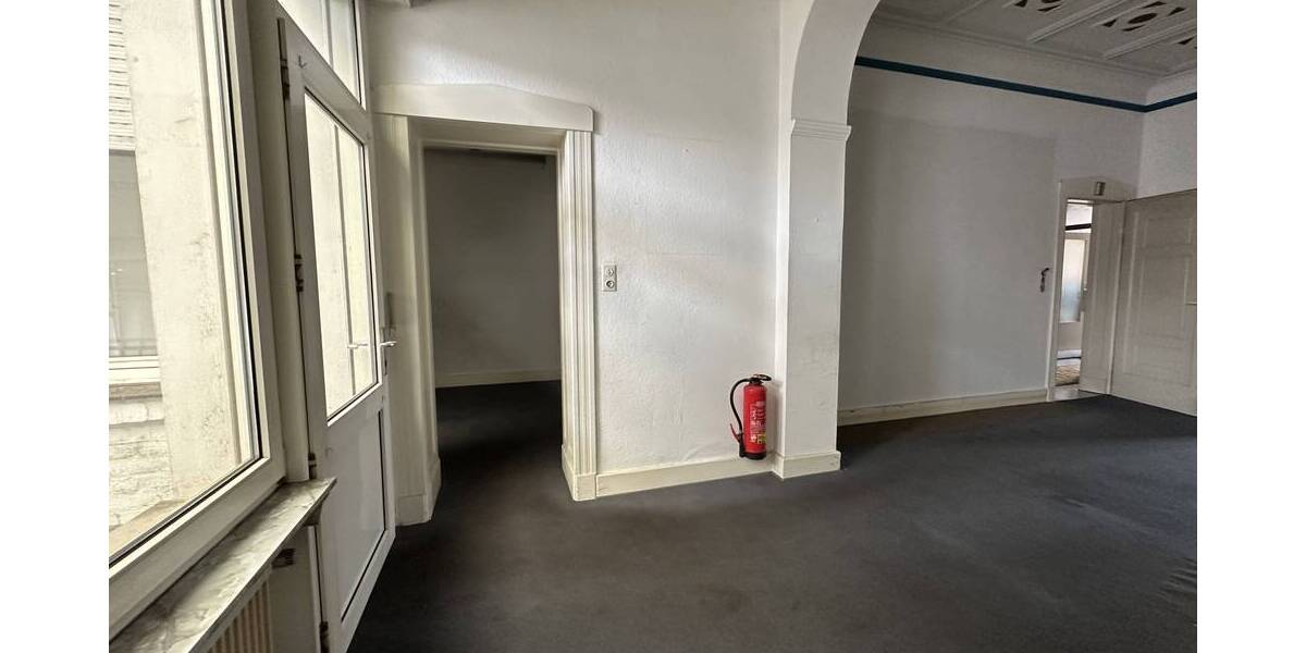 Gewerbeobjekt Düren Rölsdorf - 4 Zimmer, 80 m&sup2;, 550&euro; | Angebot:25692119