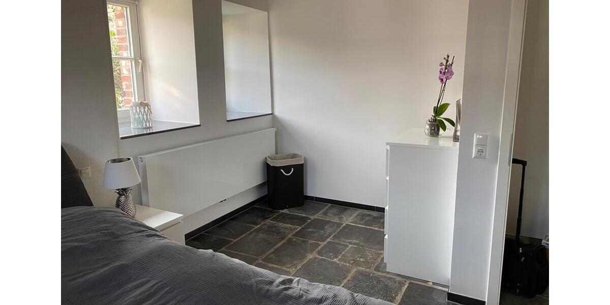 Etagenwohnung Eschweiler - 3 Zimmer, 130 m&sup2;, 2.000&euro; | Angebot:25995504