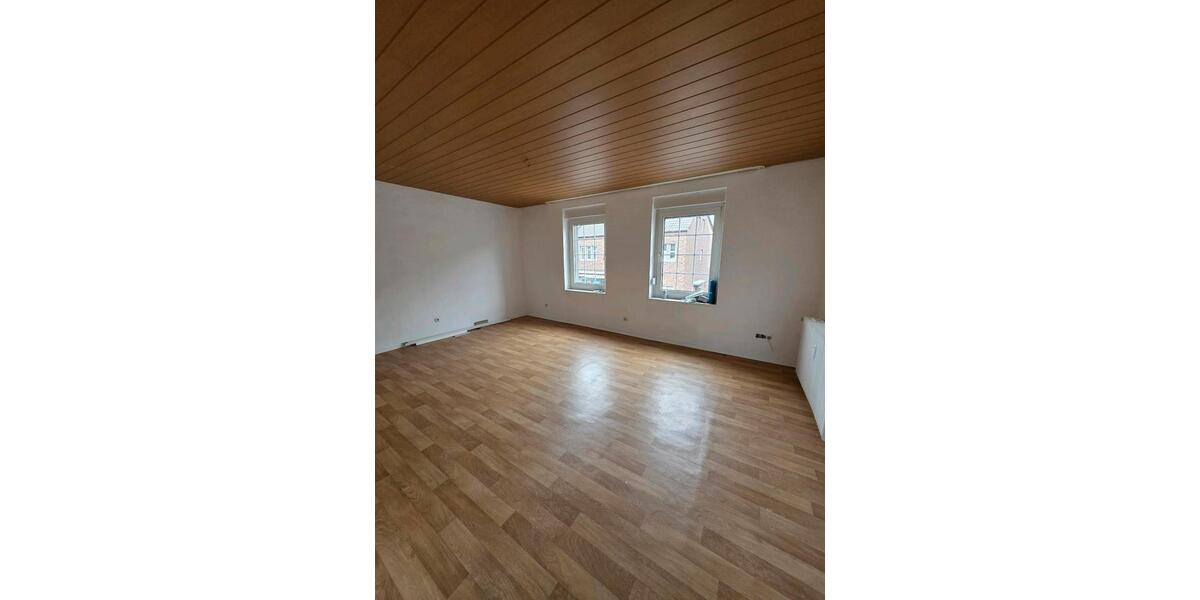 Etagenwohnung Alsdorf - 3 Zimmer, 82 m&sup2;, 950&euro; | Angebot:25960300