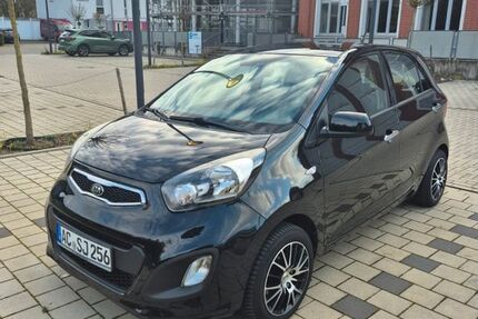 Kia Picanto 78.000 km 5.990 &euro; Würselen 52146