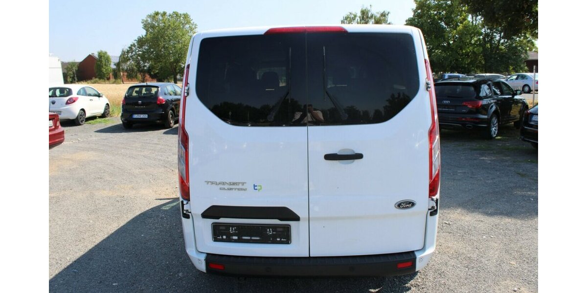 Ford Transit Custom 320 L1H1 VA - 8-Sitzer - 224.945 km 9.980 &euro; Euskirchen 53881