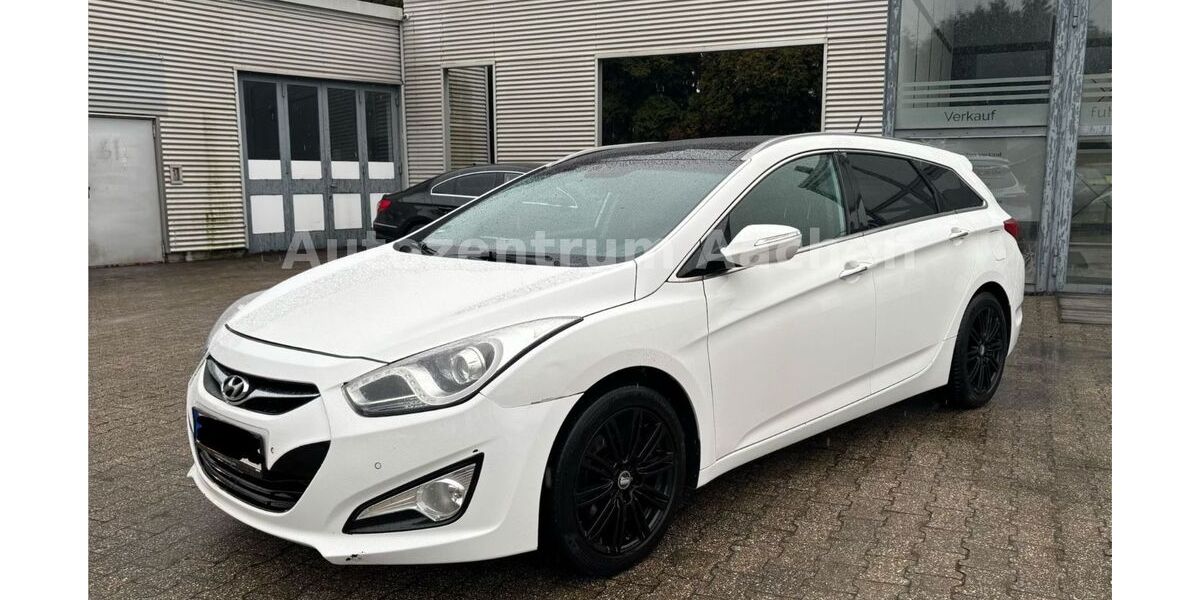 Hyundai i40 185.000 km 3.990 &euro; Eschweiler 52249