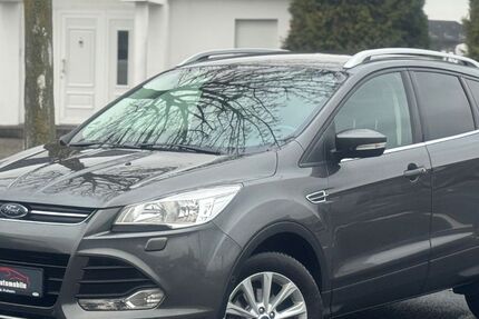 Ford Kuga 125.415 km 10.890 &euro; Jülich 52428