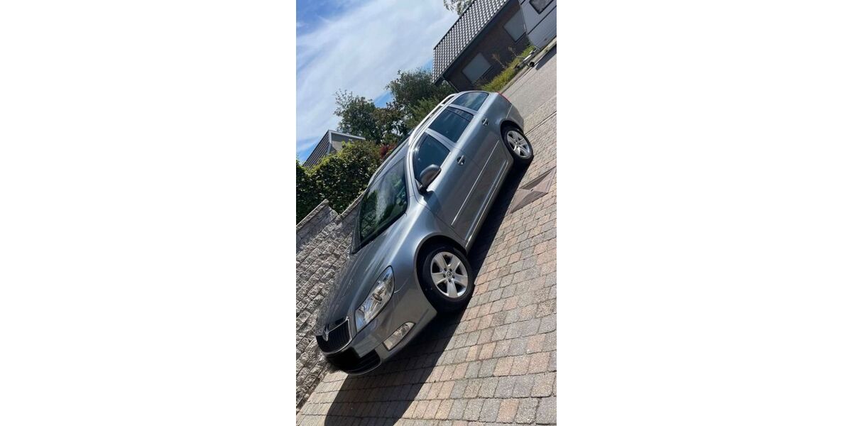 Skoda Octavia 202.500 km 4.950 &euro; Aachen 52068