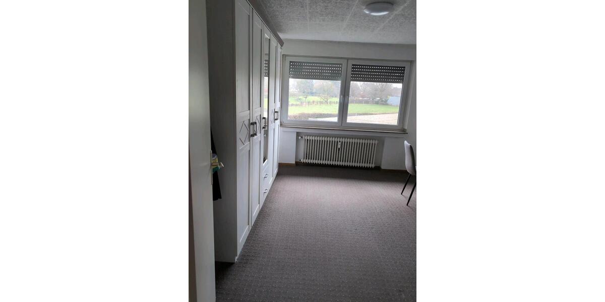 Etagenwohnung Aachen Eilendorf - 3 Zimmer, 13 m&sup2;, 600&euro; | Angebot:26598013
