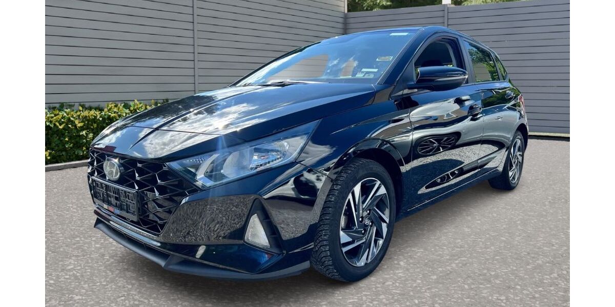 Hyundai i20 69.000 km 11.900 &euro; Aachen 52080