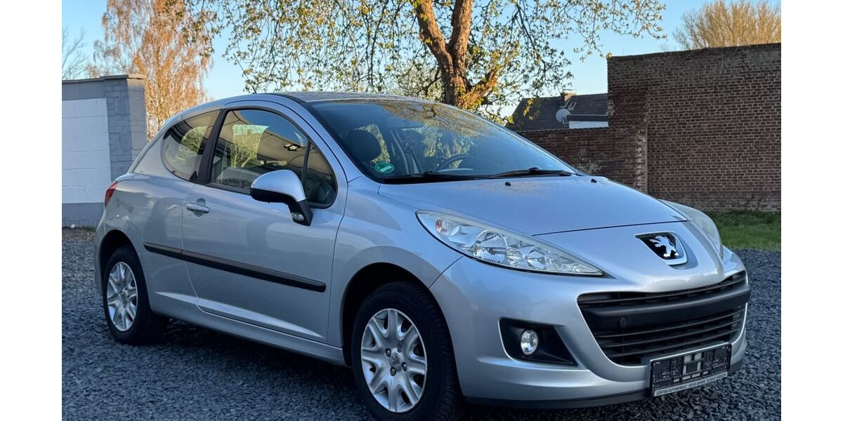 Peugeot 207 119.200 km 2.999 &euro; jülich 52428