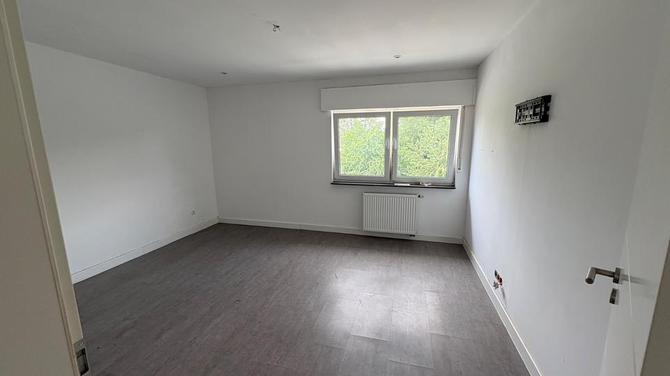 Einfamilienhaus Vettweiß - 6 Zimmer, 190 m&sup2;, 410.000&euro; | Angebot:27112371