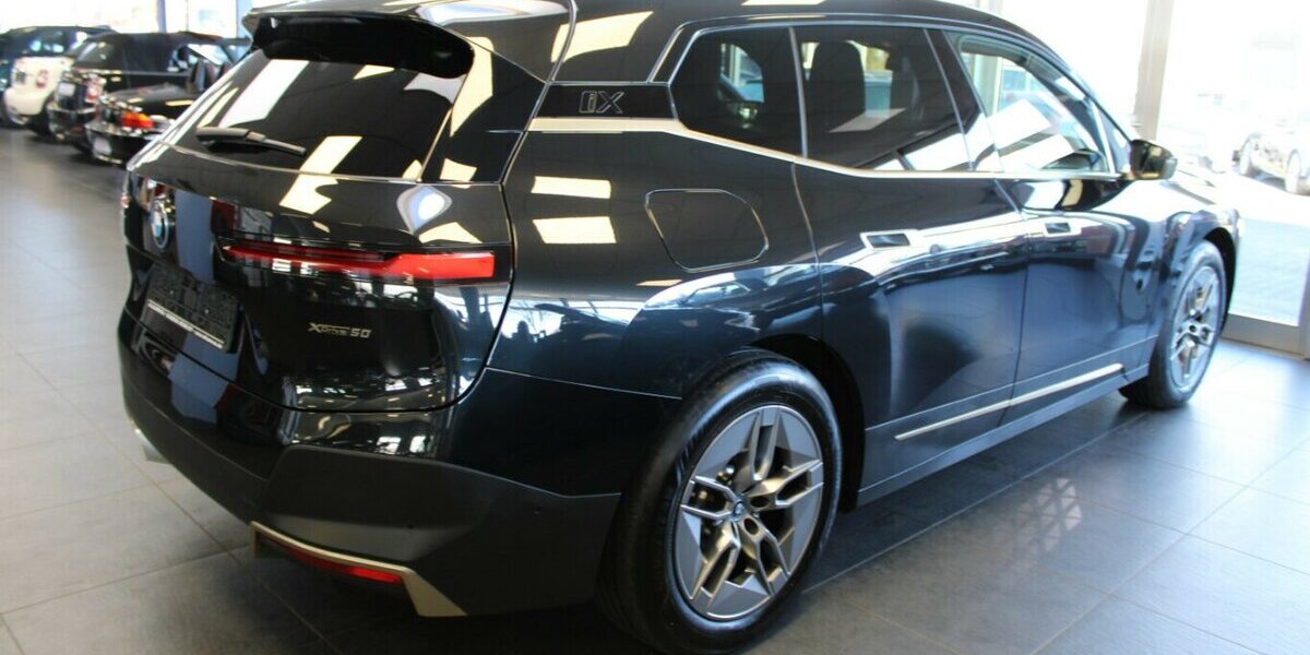 BMW iX xDrive50 35.740 km 52.980 &euro; Euskirchen 53881
