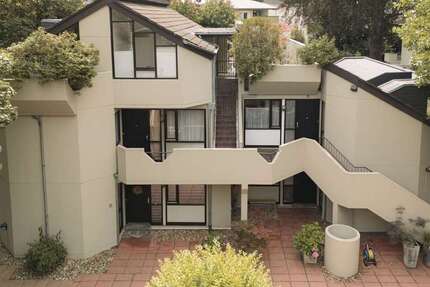 Wohnung Aachen Aachen-Mitte - 3 Zimmer, 118 m&sup2;, 379.000&euro; | Angebot:25144236