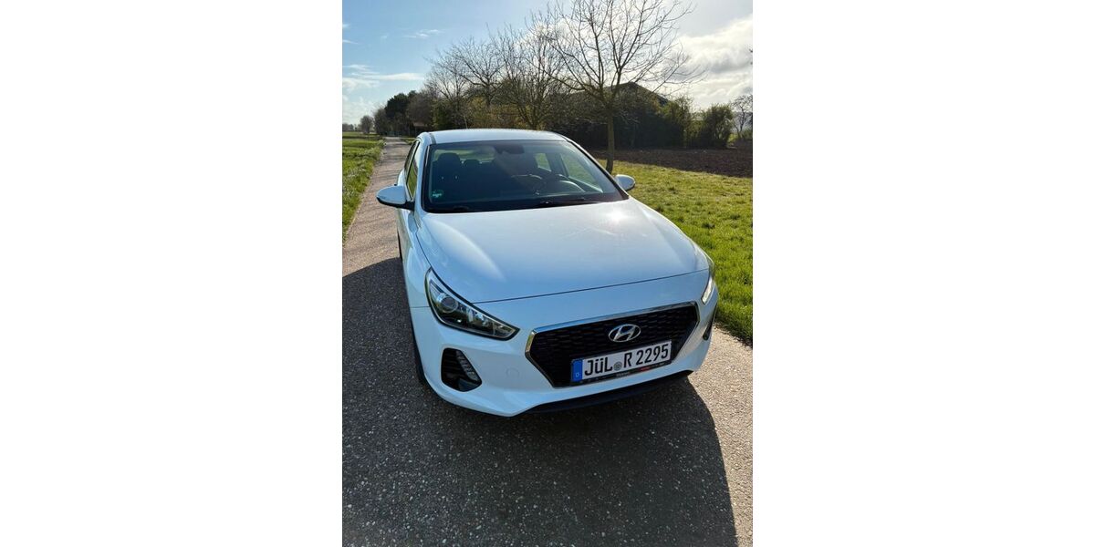 Hyundai i30 115.000 km 13.750 &euro; Jülich 52428