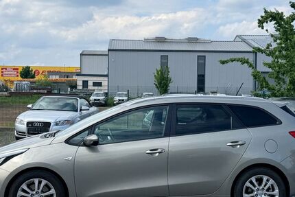 Kia ceed Sportswagon 140.000 km 7.350 &euro; Düren 52351