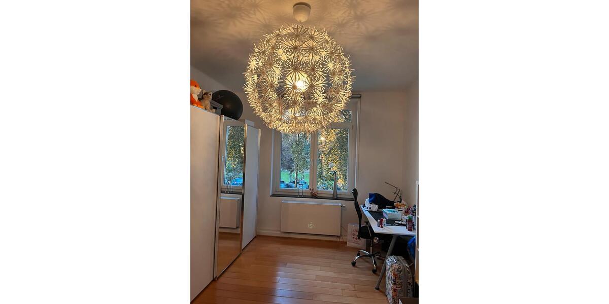 Etagenwohnung Düren - 4 Zimmer, 130 m&sup2;, 1.200&euro; | Angebot:26612551