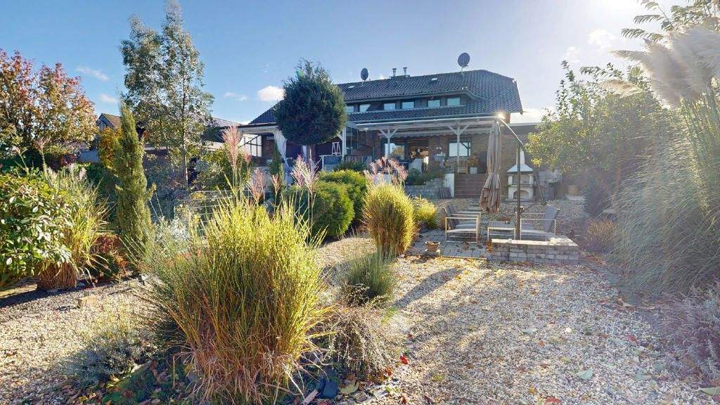 Doppelhaushälfte Erftstadt Lechenich - 4 Zimmer, 168 m&sup2;, 635.000&euro; | Angebot:25703198