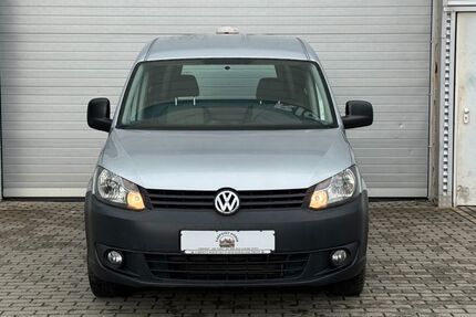 VW Caddy 157.650 km 6.999 &euro; Düren 52349