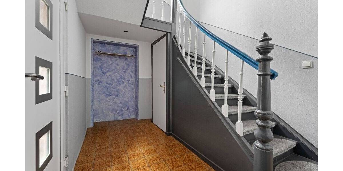 Mehrfamilienhaus, Wohnhaus Alsdorf Schaufenberg - 6 Zimmer, 136 m&sup2;, 219.000&euro; | Angebot:26695938