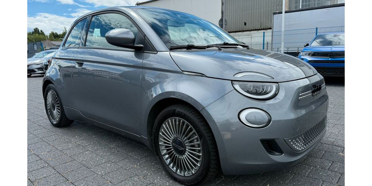 Fiat 500e 39.980 km 16.900 &euro; Alsdorf-Hoengen (bei Aachen) 52477