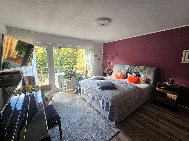 Einfamilienhaus Simmerath Hirschrott - 8 Zimmer, 255 m&sup2;, 490.000&euro; | Angebot:25702826