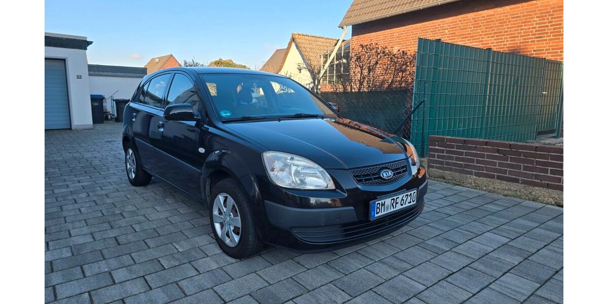 Kia Rio 212.500 km 1.500 &euro; Bergheim 50127