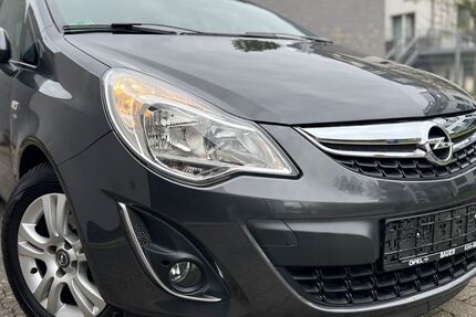 Opel Corsa 67.000 km 6.400 &euro; Aachen 52078