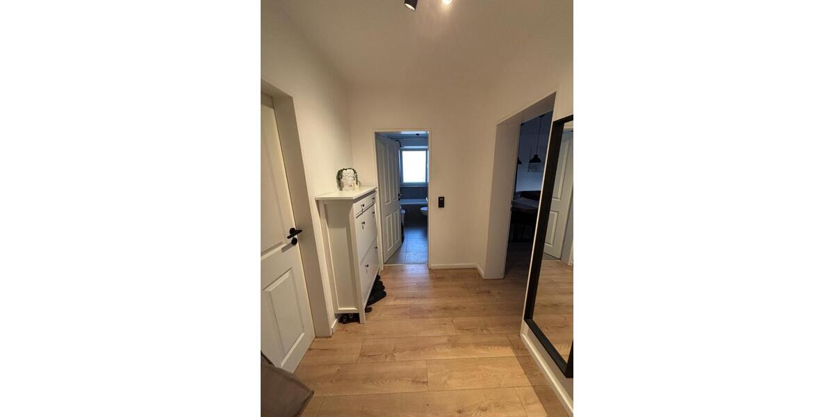 Etagenwohnung Bergheim - 2 Zimmer, 66 m&sup2;, 1.280&euro; | Angebot:25968661