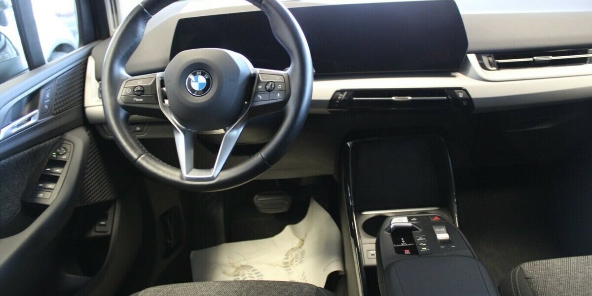 BMW 220 Active Tourer - LED - Navi - Kamera - SHZ - 51.240 km 22.980 &euro; Euskirchen 53881