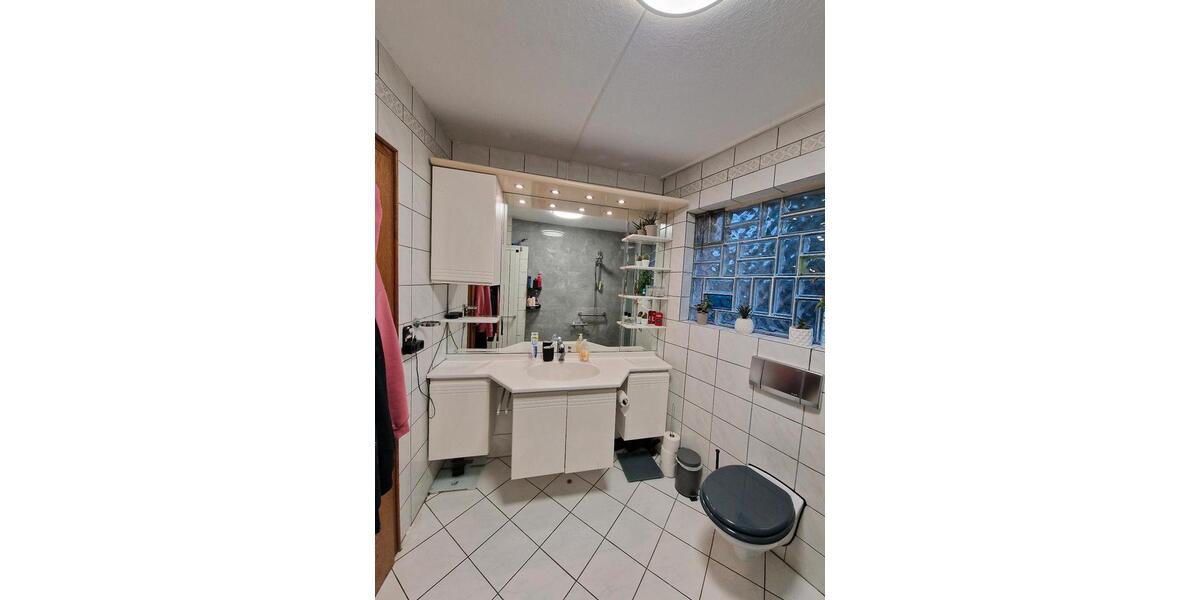 Doppelhaushälfte Herzogenrath - 3 Zimmer, 94 m&sup2;, 218.000&euro; | Angebot:25987822