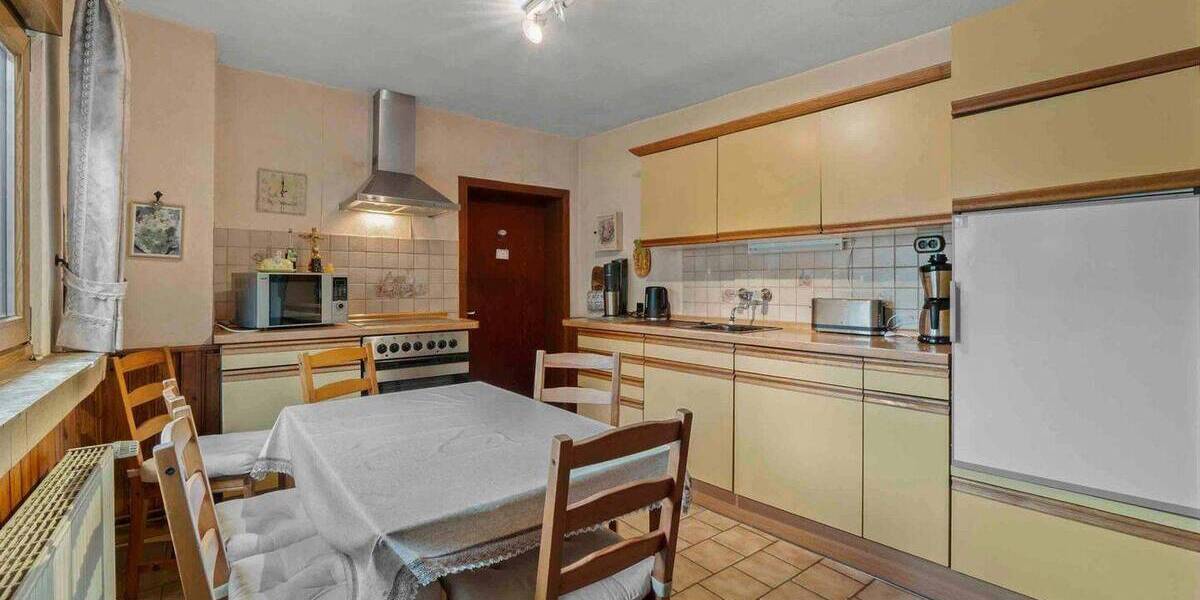 Doppelhaushälfte Bedburg Kirchherten - 3 Zimmer, 93 m&sup2;, 165.000&euro; | Angebot:26596217