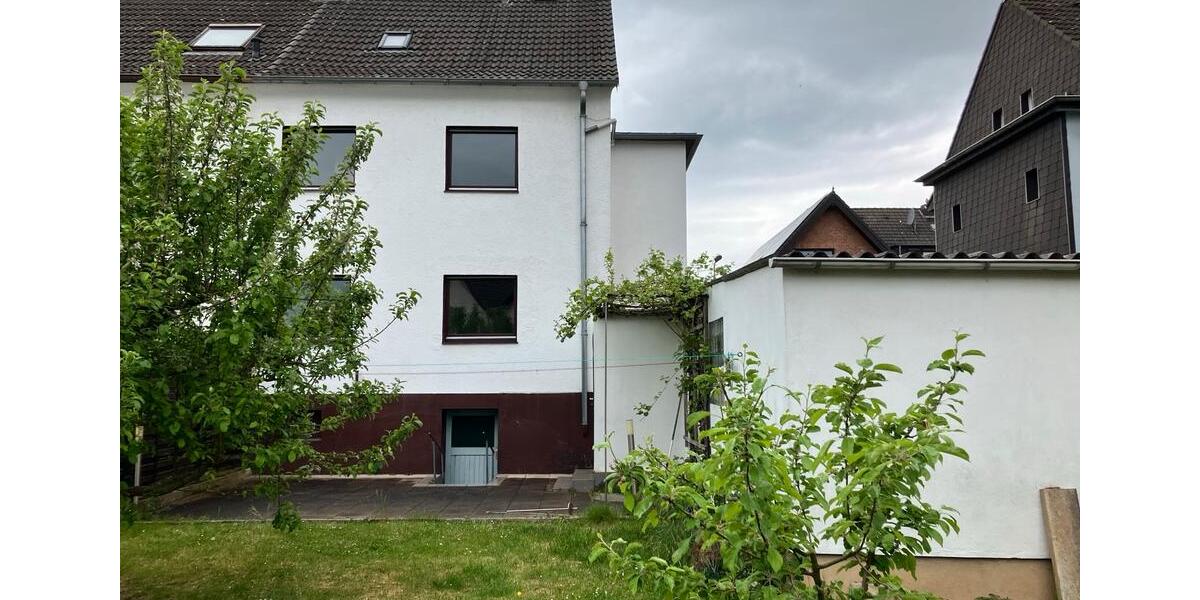 Reihenhaus Düren Mariaweiler-Hoven - 7 Zimmer, 115 m&sup2;, 250.000&euro; | Angebot:26544760
