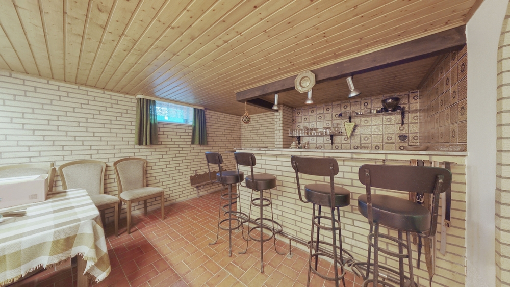 Charmantes Einfamilienhaus mit Potenzial und großzügiger Grundstücksfläche in Gymnich - Einfamilienhaus Erftstadt | Angebot:24509866