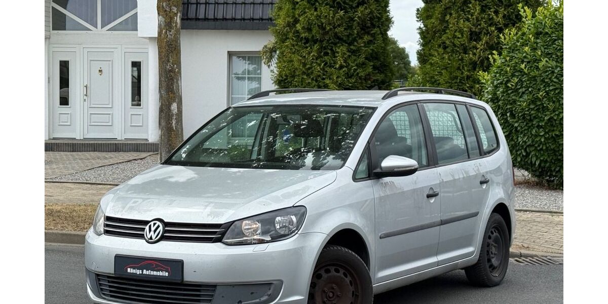 VW Touran 146.047 km 5.490 &euro; Jülich 52428
