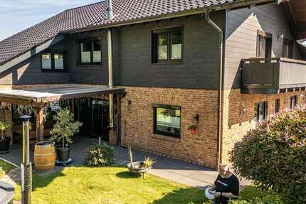 Haus Kreuzau - 7 Zimmer, 205 m&sup2;, 675.000&euro; | Angebot:26980942