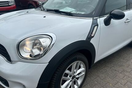 Mini Countryman S (Cooper) 135.400 km 6.750 &euro; Brühl 50321