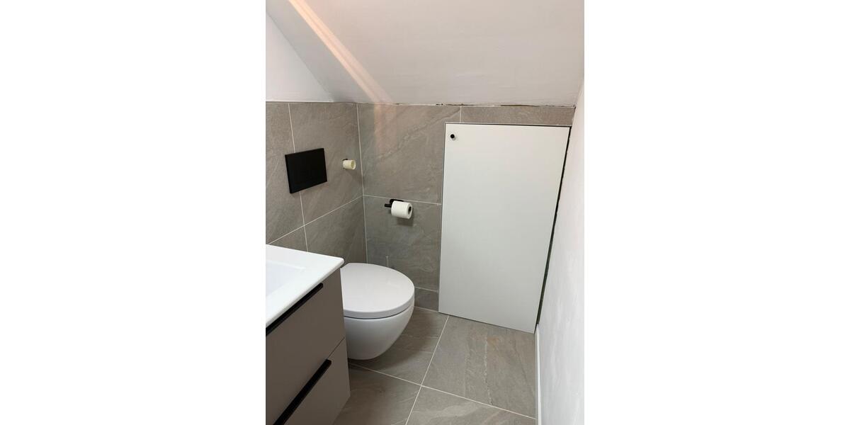 Dachgeschoßwohnung Frechen - 2 Zimmer, 56 m&sup2;, 950&euro; | Angebot:25541289