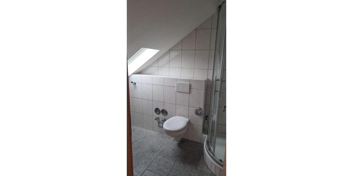Dachgeschoßwohnung Stolberg (Rheinland) - 2.5 Zimmer, 50 m&sup2;, 570&euro; | Angebot:23762330