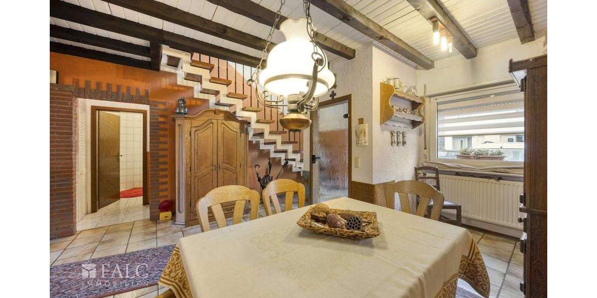 Doppelhaushälfte Bergheim Fliesteden - 6 Zimmer, 160 m&sup2;, 439.000&euro; | Angebot:25696533