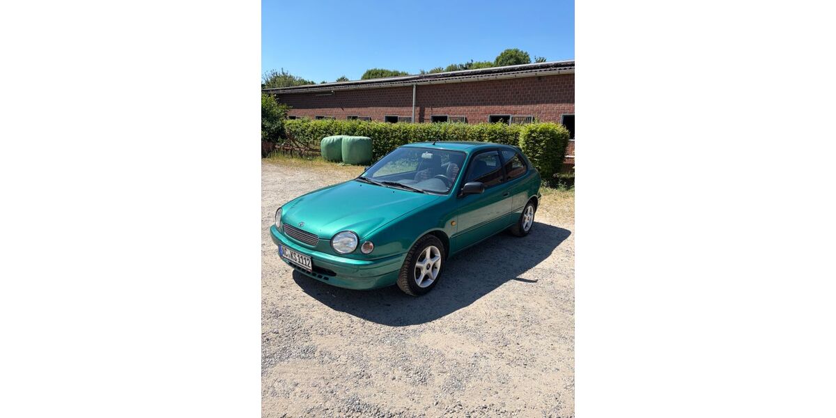 Toyota Corolla 70.203 km 5.450 &euro; Würselen 52146