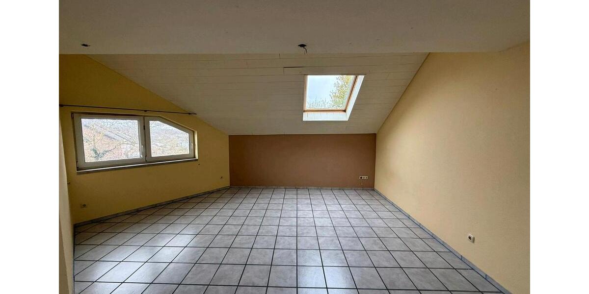 Etagenwohnung Mechernich - 3 Zimmer, 80 m&sup2;, 915&euro; | Angebot:25959342