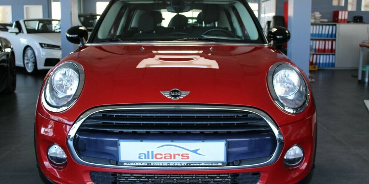 Mini Cooper Pepper - 5-Türig - Navi - SHZ - PDC - 83.970 km 11.980 &euro; Euskirchen 53881