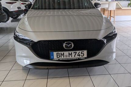 Mazda 3 4.186 km 25.950 &euro; Bedburg 50181