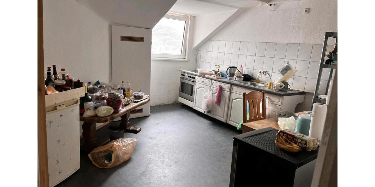 Dachgeschoßwohnung Jülich - 4 Zimmer, 112 m&sup2;, 450&euro; | Angebot:25942670